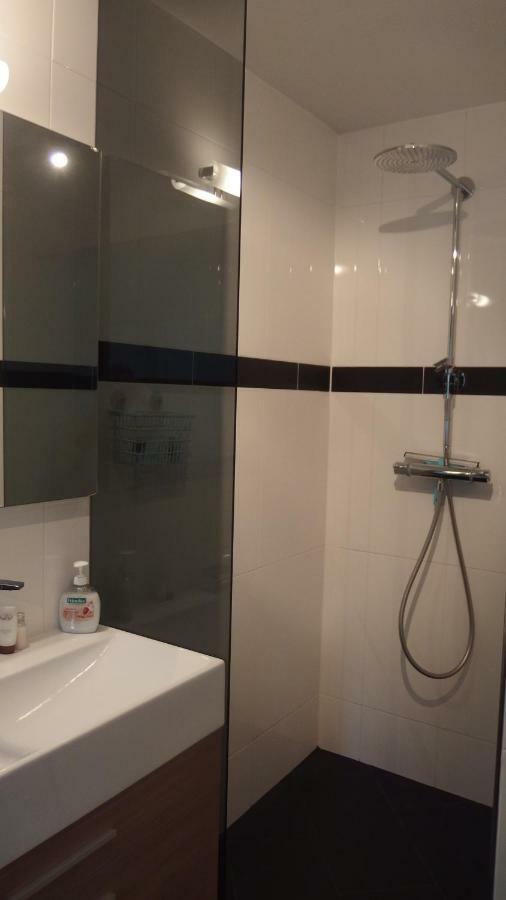 De Notenbalk Aan Zee Bed & Breakfast ลิสซิงเงิน ภายนอก รูปภาพ