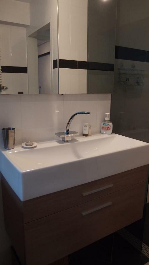 De Notenbalk Aan Zee Bed & Breakfast ลิสซิงเงิน ภายนอก รูปภาพ